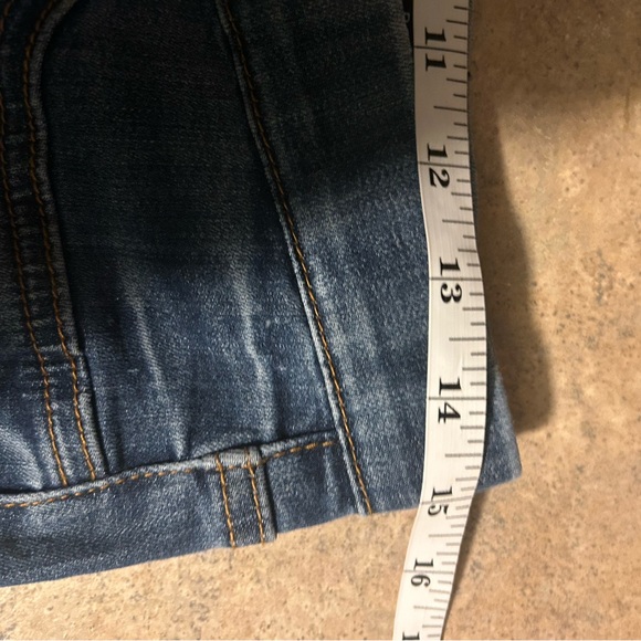 Judy Blue jeans - medium blue distressed pull on style stretch denim - Picture 10 of 12